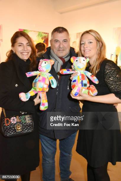 Caterina Murino, Jean Marie Bigard and Caroline Faindt attend Caroline Faindt Exhibition Preview at Espace Reduit on December 6, 2017 in Paris,...