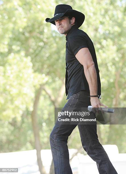 Ryder Lee of The Lost Trailers perform during Country Stampede 2009 at Tuttle Creek State Park on June 28, 2009 in Manhattan, Kansas.