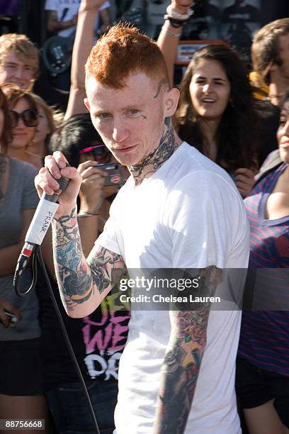 Frank Carter of Gallows performs at the Vans Warped Tour 2009 at Seaside Park on June 28, 2009 in Ventura, California.