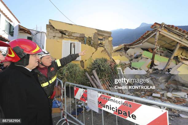 Ischia, Cardinal Bassetti, President of the CEI on the strands hit by the earthquake, together with other prelates and the Fire Brigade.