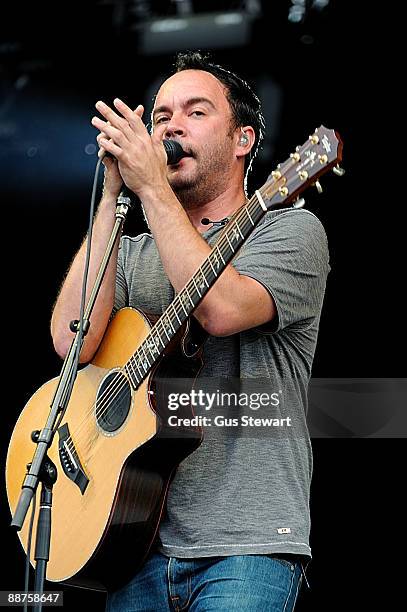 Dave Matthews performs on stage on the last day of Hard Rock Calling at Hyde Park on June 28, 2009 in London, England.