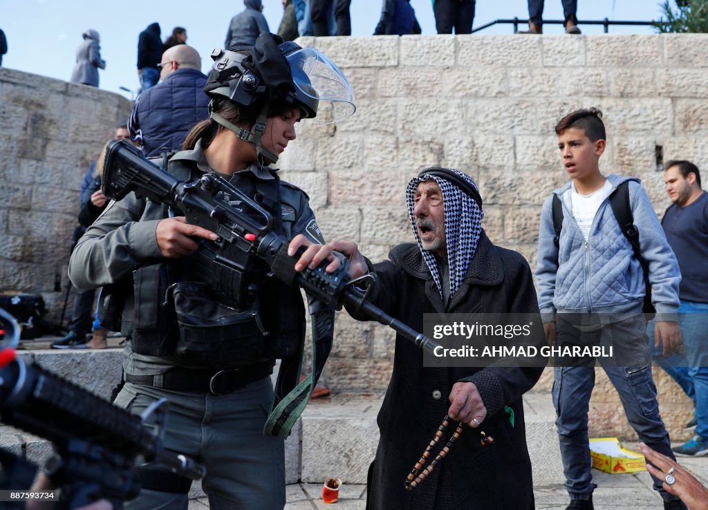 TOPSHOT-PALESTINIAN-ISRAEL-CONFLICT-JERUSALEM