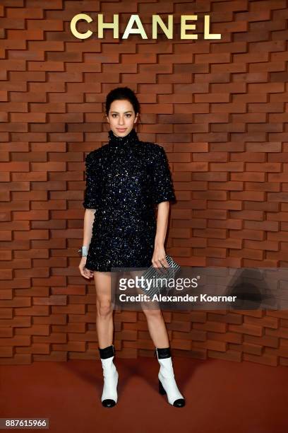 Gizem Emre arrives for the Chanel - Collection Metiers d'Art Paris Hamburg 2017/18 at The Elbphilharmonie on December 6, 2017 in Hamburg, Germany.