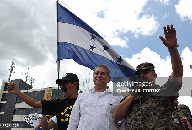 Honduran top military chief General Romeo Vasquez delivers a speech to hundreds of supporters gathering at Morazan Square in central Tegucigalpa on...
