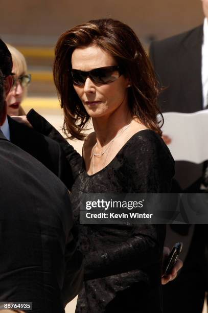 Actress Kate Jackson attends Farrah Fawcett's funeral service held at the Cathedral of Our Lady of the Angels on June 30, 2009 in Los Angeles,...