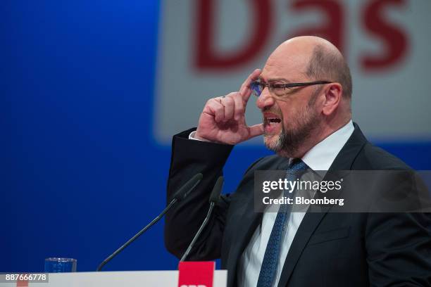 Martin Schulz, leader of the Social Democrat Party , gestures while speaking during the SPD's federal party convention in Berlin, Germany, on...