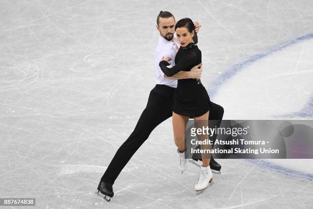Ksenia Stolbova and Fedor Klimov of Russia compete in the Pairs short program during the ISU Junior & Senior Grand Prix of Figure Skating Final at...
