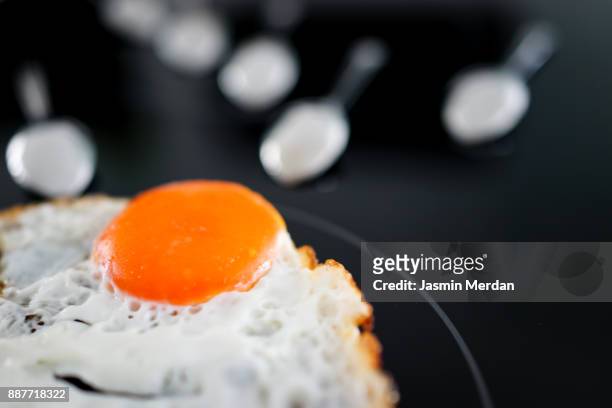 concept of competition toward the egg - human sperm and ovum stock pictures, royalty-free photos & images