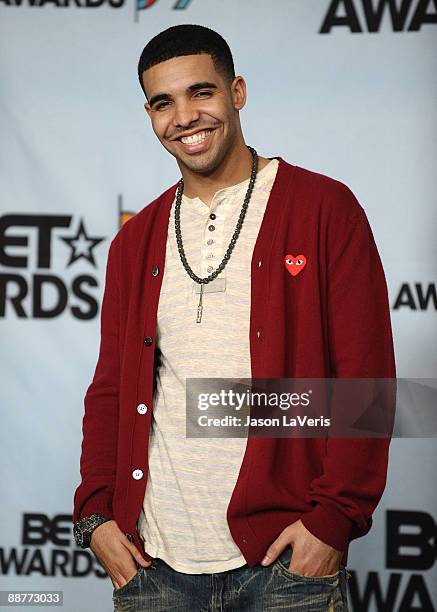 Drake In 2009 1,029 Drake 2009 Stock Photos, High-Res Pictures, and Images - Getty Images