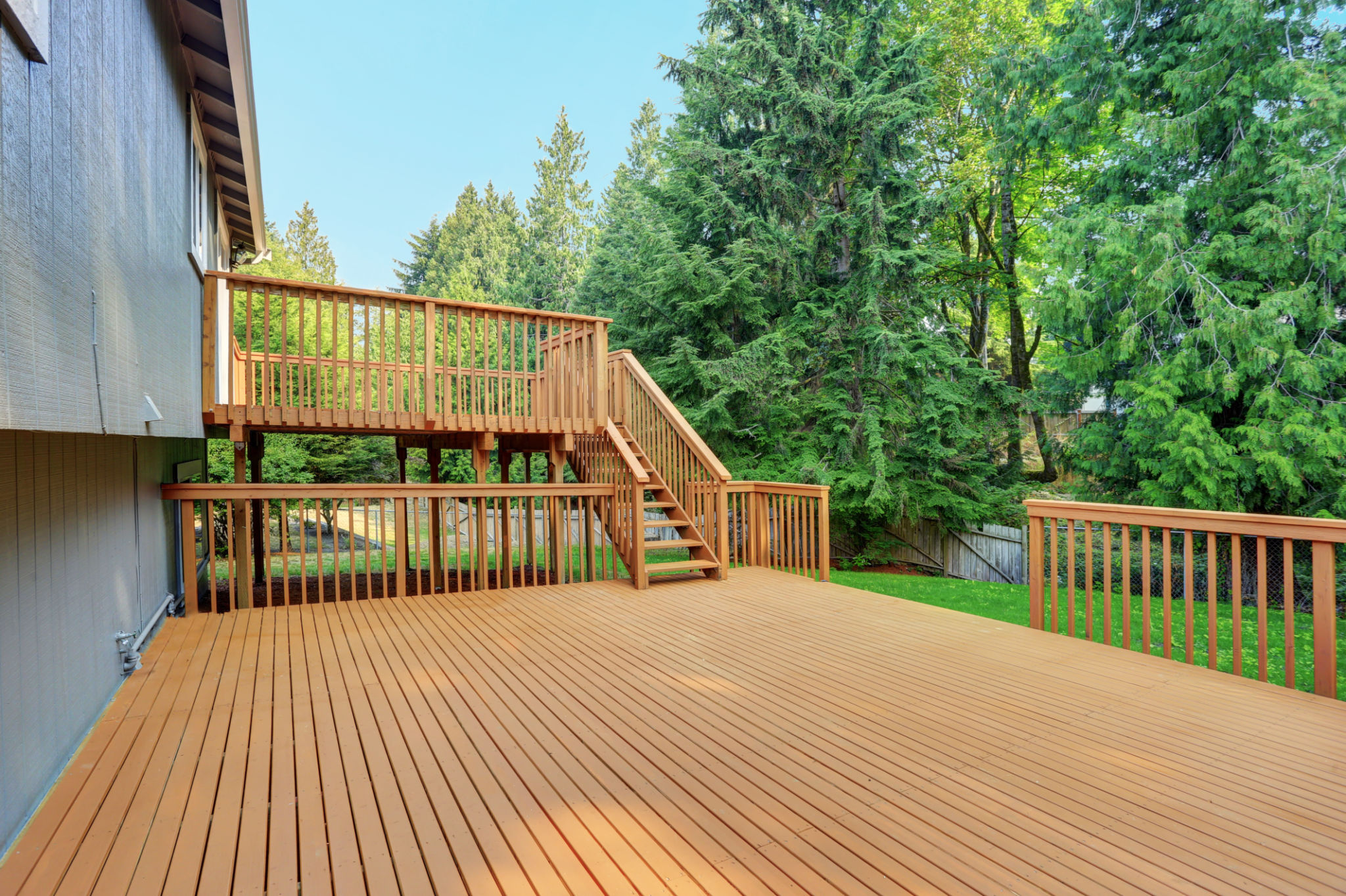comparing decking styles