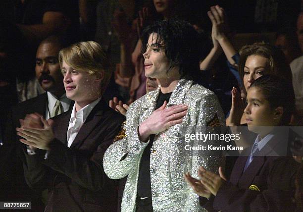 Michael Jackson and Macaulay Culkin