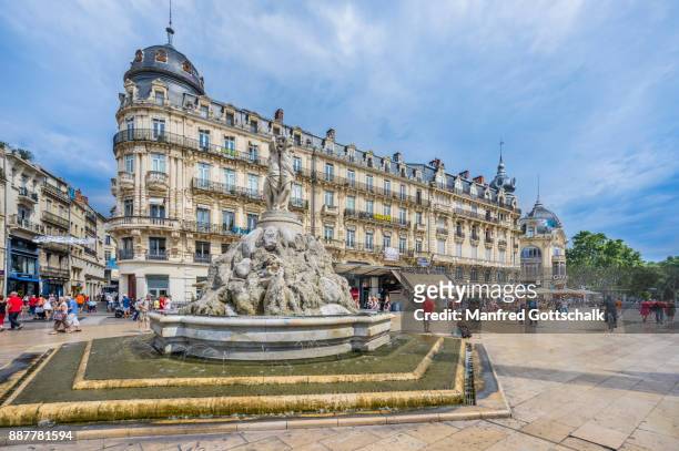 three graces fountain montpellier - montpellier stock pictures, royalty-free photos & images
