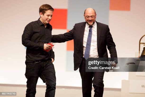 Kevin Kuehnert , leader of the youth organisation of the Social Democrats, congrats Martin Schulz , leader of the German Social Democrats , after the...