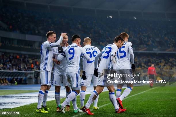 Mykola Morozyuk of FC Dynamo Kyiv celebrates his goal with team mates during the UEFA Europa League group B match between FC Dynamo Kyiv and FK...