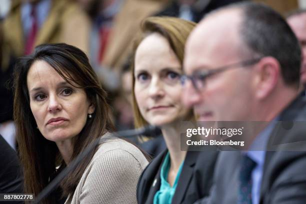 Susan Alt 1,083 Alt Left Stock Photos, High-Res Pictures, and Images - Getty Images