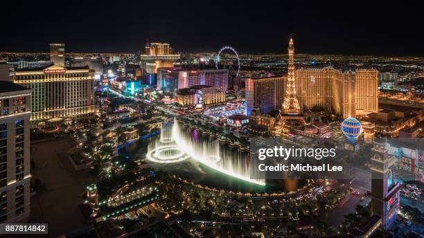 aerial las vegas strip at night - vegas stock-fotos und bilder