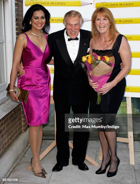 Wilnelia Merced, Bruce Forsyth and Sarah Ferguson, The Duchess of York attend the 'Children In Crisis' fundraising dinner at The Foundling Museum on...