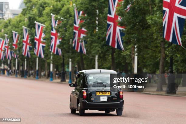 ロンドン - london taxi ストックフォトと画像