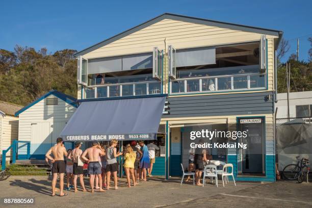 cerberus beach house, half moon beach, black rock - port phillip bay stock pictures, royalty-free photos & images