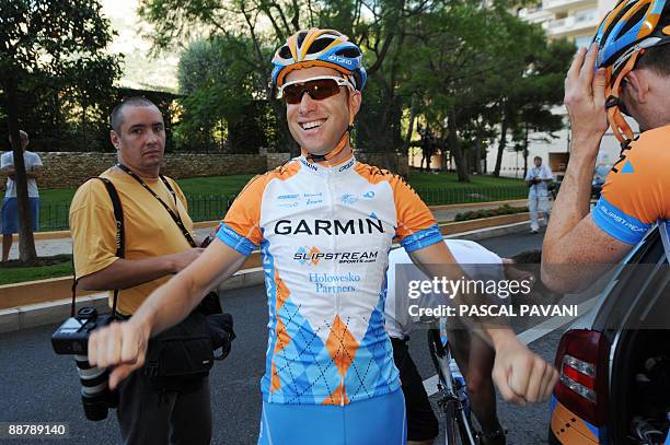 Cycling team Garmin-Slipstream 's rider Christian Vandevelde of the United States gets ready at Colombus hotel before participating in a training...