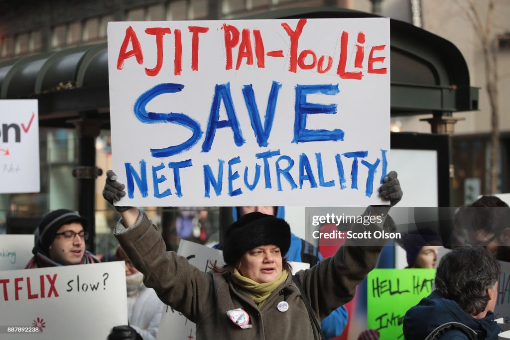 Activists Supporting Net Neutrality Hold Rallies Across U.S.