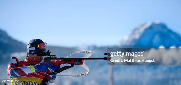Ole Einar Bjoerndalen of Norway practices at the shooting range during the Official Training prior to the BMW IBU World Cup Biathlon on December 7,...