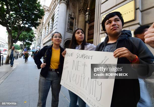 Small Size Protest 874 Robyn Small Stock Photos, High-Res Pictures, and Images - Getty Images
