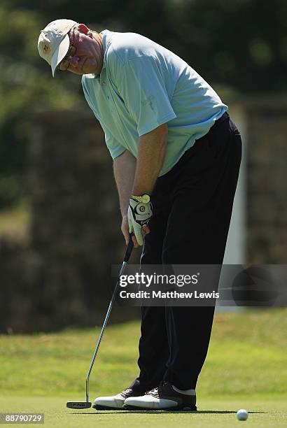 David Rishworth West End Halifax Photos and Premium High Res Pictures - Getty Images