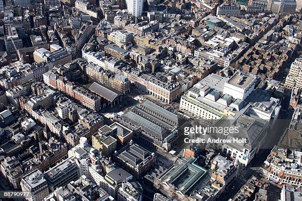 view over covent garden, london. - royal opera house londra foto e immagini stock