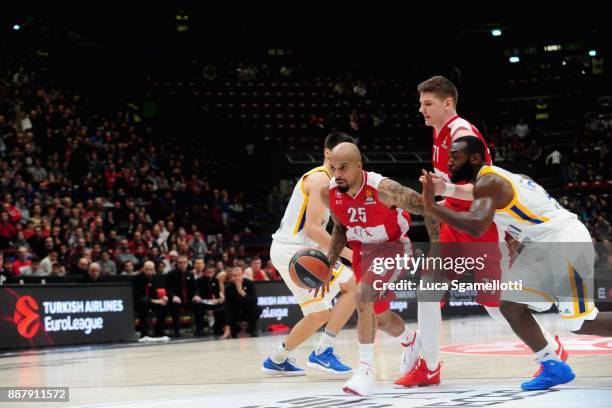 Jordan Theodore, #25 of AX Armani Exchange Olimpia Milan in action during the 2017/2018 Turkish Airlines EuroLeague Regular Season Round 11 game...