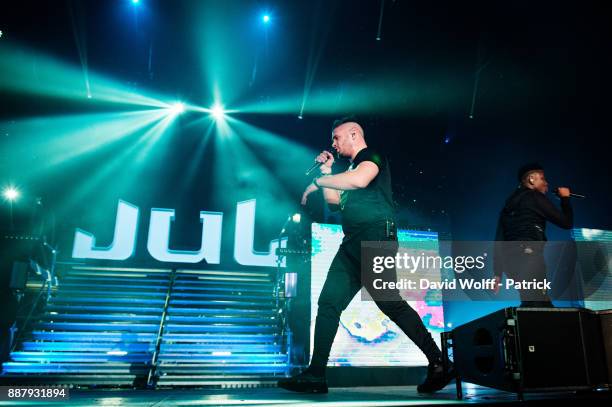 Jul performs at AccorHotels Arena on December 7, 2017 in Paris, France.