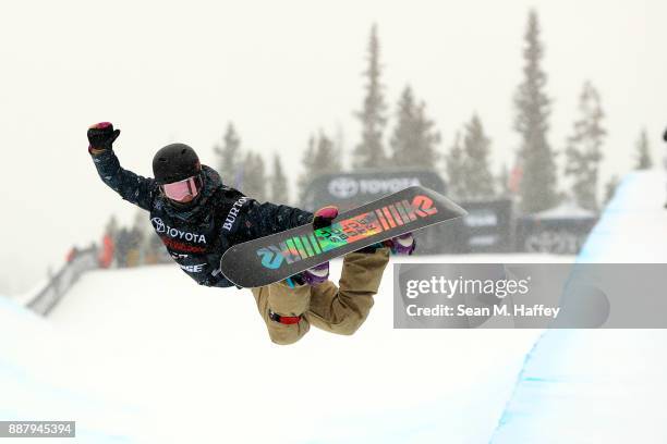Elizabeth Hosking of Canada competes in a qualifying round of the FIS Snowboard World Cup 2018 Ladies' Snowboard Halfpipe during the Toyota U.S....