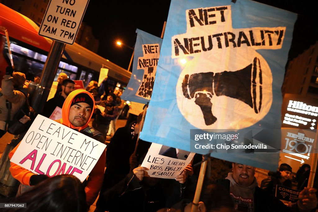 Activists Supporting Net Neutrality Hold Rallies Across U.S.