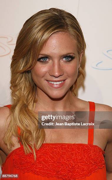 Actress Brittany Snow arrives at STRIDE Gum Longest Day Of The Year at thye Crown Bar on June 20, 2008 in Hollywood, California.