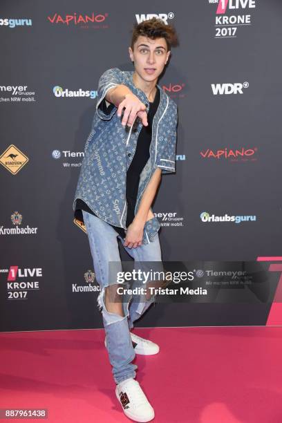 Lukas Rieger attends the 1Live Krone radio award at Jahrhunderthalle on December 7, 2017 in Bochum, Germany.