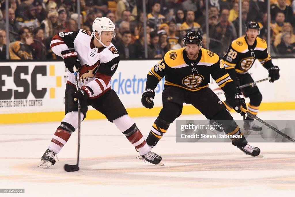 Arizona Coyotes v Boston Bruins