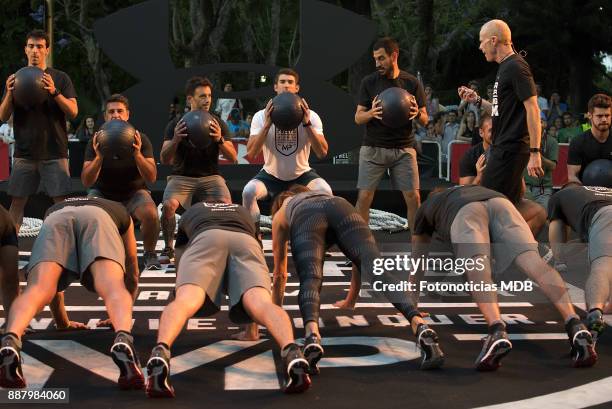 Michael Phelps attends a public training session as an Under Armour Ambassador at The Rosedal on December 7, 2017 in Buenos Aires, Argentina.