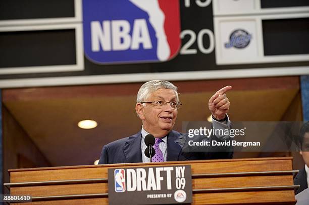 Draft: NBA commissioner David Stern during draft at WaMu Theater in Madison Square Garden. New York, NY 6/25/2009 CREDIT: David Bergman