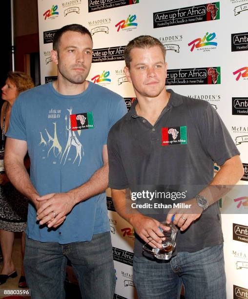 Actors Ben Affleck and Matt Damon arrive at the Ante Up for Africa celebrity poker tournament at the Rio Hotel & Casino July 2, 2009 in Las Vegas,...