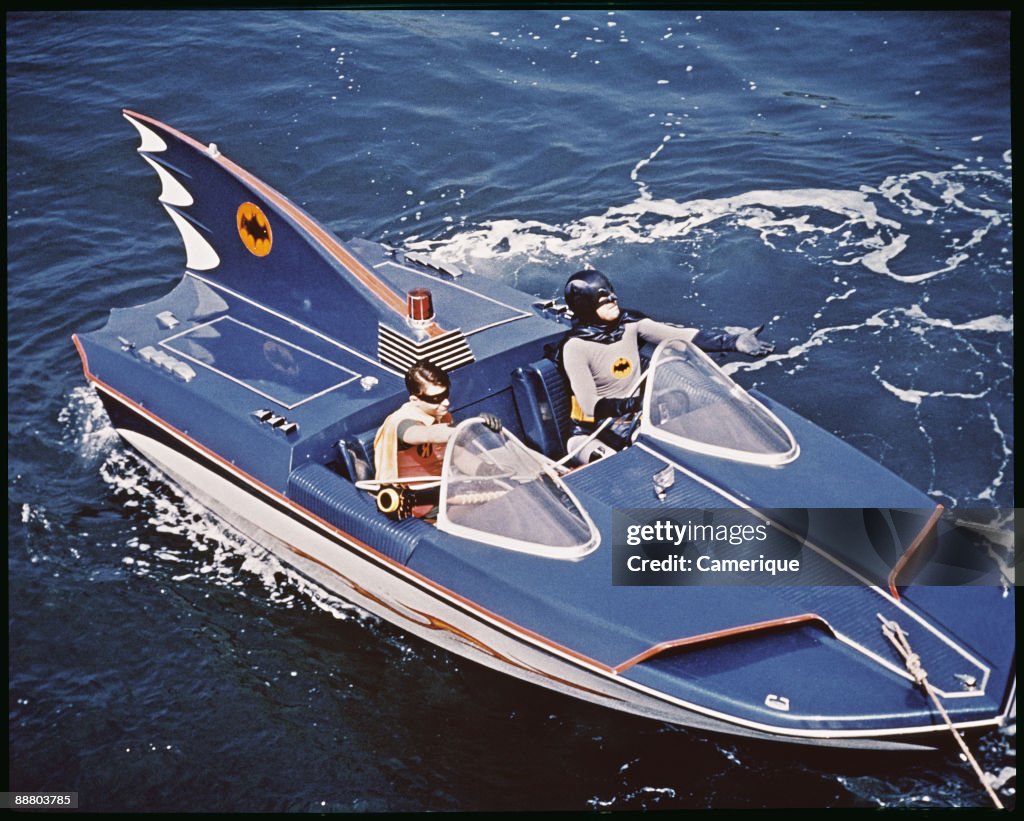 To The Bat Boat!