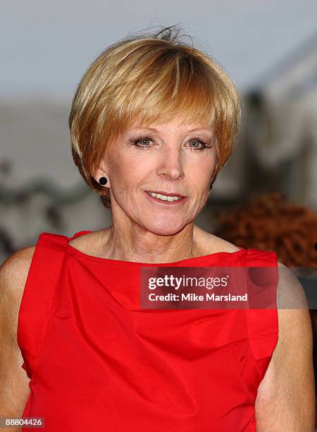 Anne Robinson Photos and Premium High Res Pictures - Getty Images
