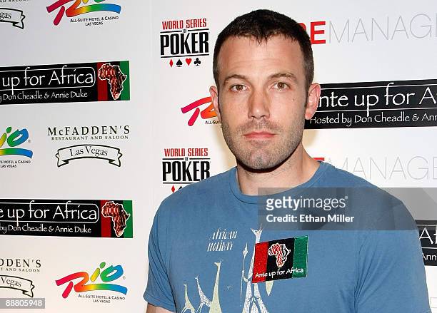 Actor Ben Affleck arrives at the Ante Up for Africa celebrity poker tournament at the Rio Hotel & Casino July 2, 2009 in Las Vegas, Nevada. Proceeds...