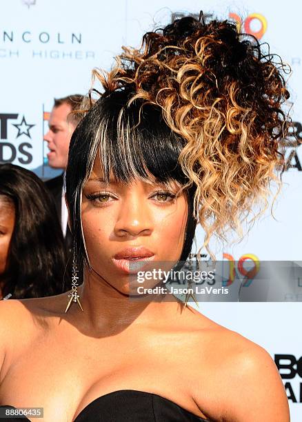 Rapper Lil Mama attends the 2009 BET Awards at The Shrine Auditorium on June 28, 2009 in Los Angeles, California.