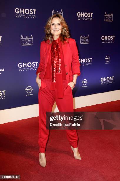 German presenter and singer Kim Fischer during the premiere of 'Ghost - Das Musical' at Stage Theater on December 7, 2017 in Berlin, Germany.