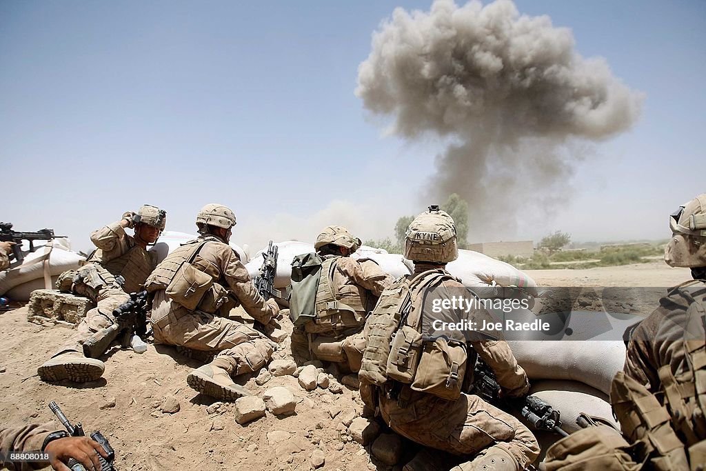 20 Rct U.S. Marines from 2nd Marine Expeditionary Brigade, RCT 2nd Battalion ...