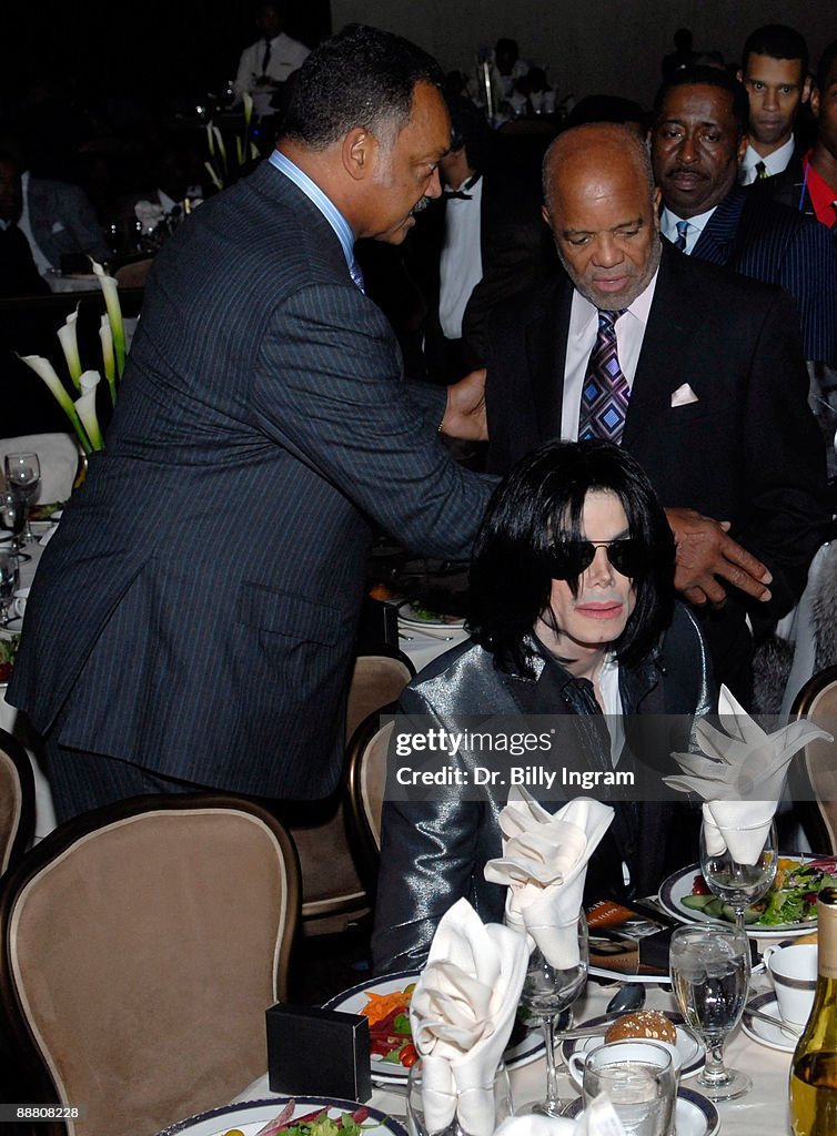 Michael Jackson Attends Jesse Jackson's 65th Birthday Party