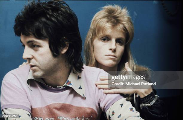 Paul McCartney and Linda McCartney of pop group Wings, London, 21st November 1973.