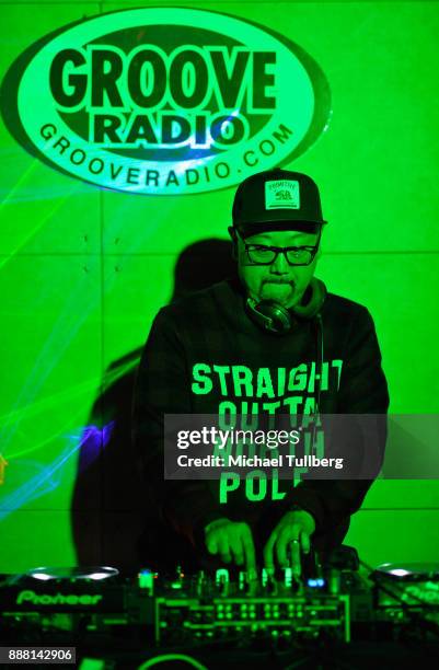 Electronic music artist Simply Jeff performs at Groove Radio's 14th annual Holiday Groove live broadcast and toy drive on December 7, 2017 in Los...