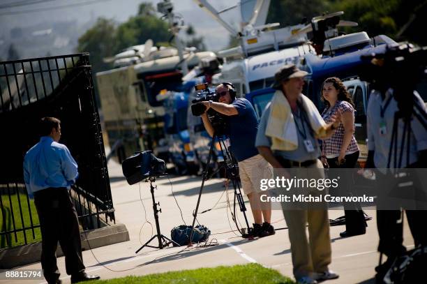 Members of the media setup in front of the Forest Lawn Memorial Park and Mortuary on July 3, 2009 in Los Angeles, California. It is believed that...