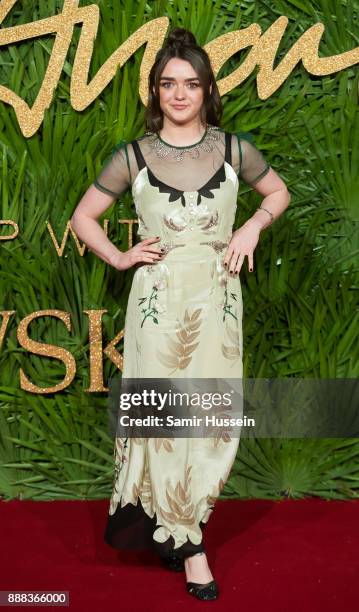 Maisie Williams attends The Fashion Awards 2017 in partnership with Swarovski at Royal Albert Hall on December 4, 2017 in London, England.